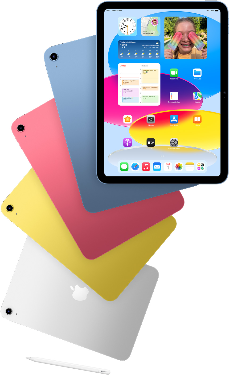 Vista frontal de un iPad que muestra la pantalla de inicio y vista posterior de otros dispositivos iPad en azul, rosa, amarillo y color plata. Se muestra un Apple Pencil cerca de varios dispositivos iPad.