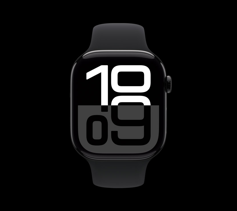 A front view of the Jet Black aluminum finish on Apple Watch Series 10.