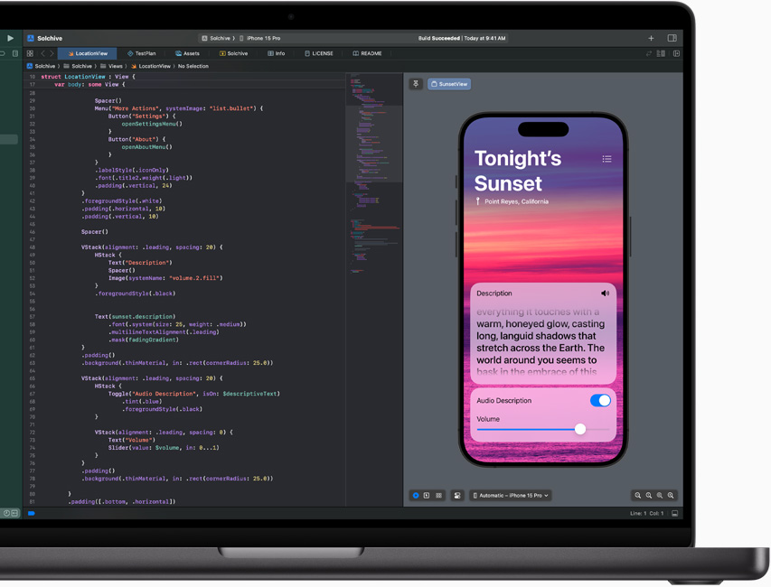 Se muestra Xcode en un MacBook Pro