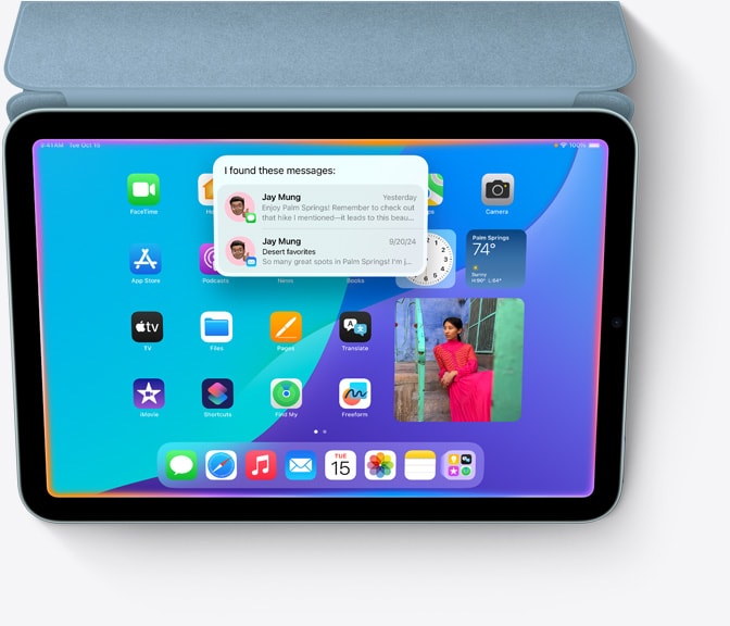 Um iPad mini com o Smart Folio. A tela do iPad mini mostra a busca contextual com a Siri, um novo recurso do Apple Intelligence.